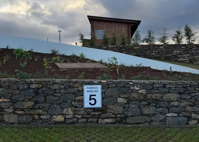 Sunset Eco Shelter 5 *