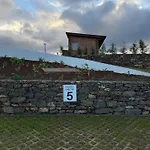 Sunset Eco Shelter 5 *