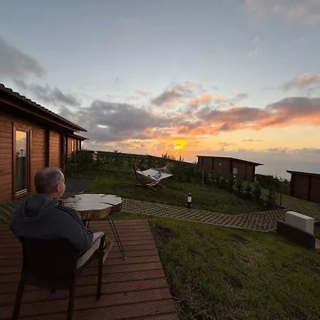 Chalet Sunset Eco Shelter 5 *